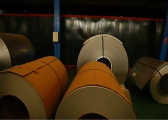 satın almak Bina Çatı Kaplama ve Duvar Kaplama Uygulamaları için Z90 Çinko Kaplamalı PVDF Renk Kaplı Çelik Rulo online manufacture