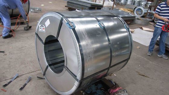 satın al DX51D Sıcak Galvanizli Çelik Bobin Konteyner ve Bina Uygulamaları için Demir Üzerine Çinko Kaplama online manufacture