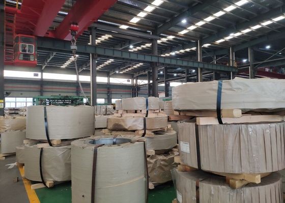 satın almak S550GD EGI Çelik Rulo 0.90mm Kalınlık 1250mm Genişlik, 100g/m² Çinko Kaplamalı online manufacture